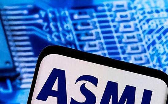 Samsung and Lenovo cooperate to develop “dual-screen notebook”